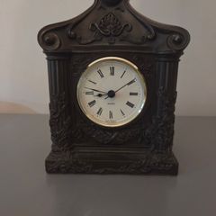 Mantel Clock
