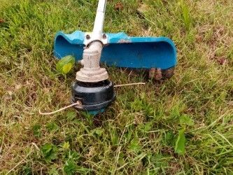 Hyundai 52cc Strimmer Hedge Cutter 5 in 1 machine