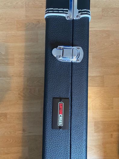 Gator Guitar Hardcase