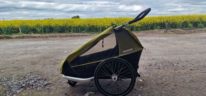 2 seat bike  trailer    Croozer