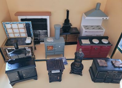 Dolls house Kitchen Furniture - Ovens, AGAs. sinks