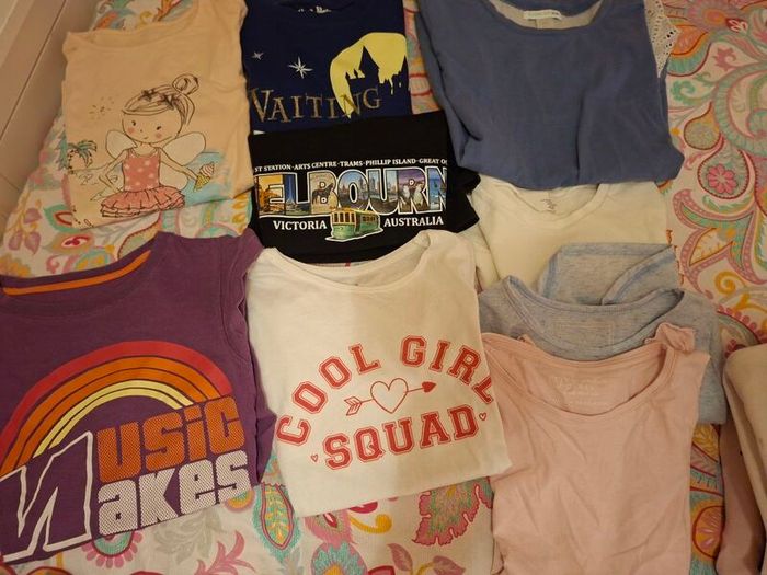 Mixed bag girls clothes aged 7-9