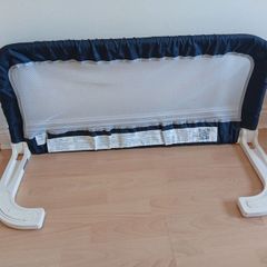 Safety First extendable bed rail