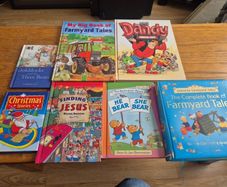 Kids Storybook and Comic Bundle 7 Books