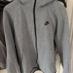 Nike Tech Fleece (Old Season)