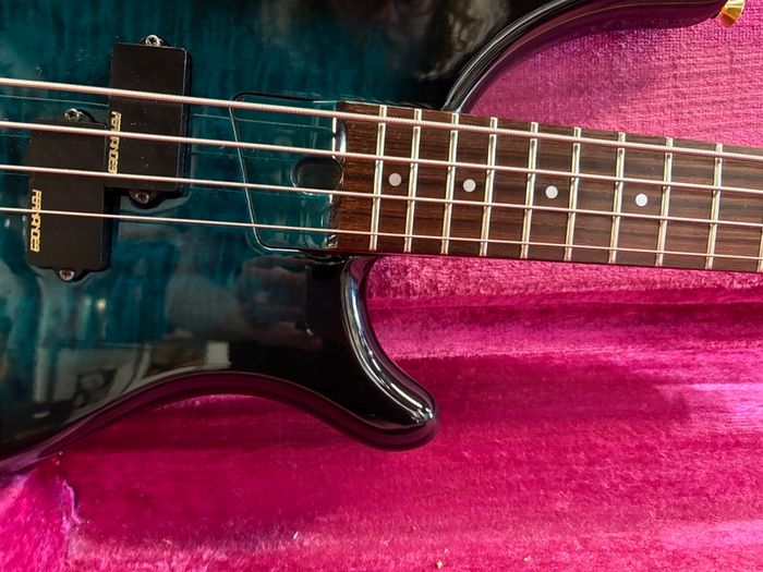 Fernandes FRB-55 Revolver Green 1990's