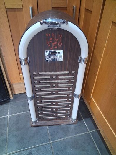 Itek Bluetooth jukebox