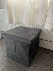 Storage stool / chair with storage
