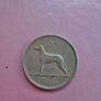 Old 1961 Irish 6 pence coin Image 3