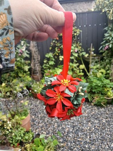 5 x Vintage Christmas Ponsettia Decorations