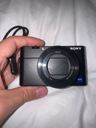 Sony RX100 Mark III / Mark 3