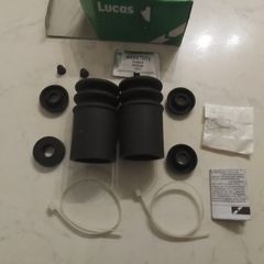 Commer/Dodge/ and Ford brake cylinder kit.