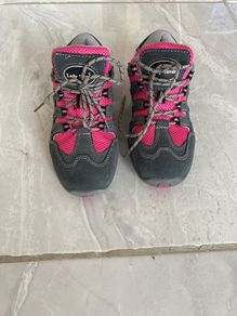 Ladies Steel Toe Safety Runner / Trainer size 5