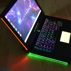 Dell Alienware 15 R3 Gaming Laptop Core i7, SSD + Microsoft Office