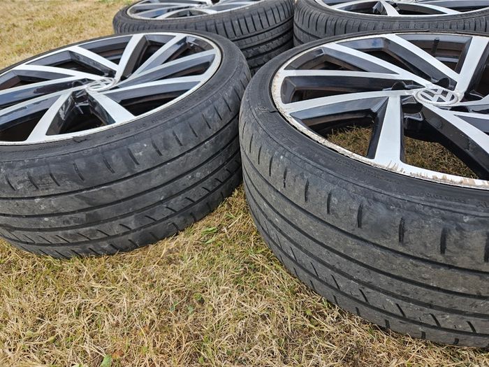 Volkswagen Style 19" Spielberg for Golf / Jetta / Passat