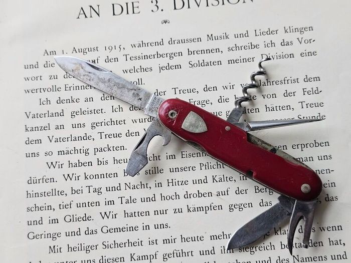 WW2 era Wengerinox Officier Knife Swiss Army Knife Collectable 1940s for Upcycling