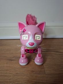 Zoomer Meowzies Interacive Pink Kitten
