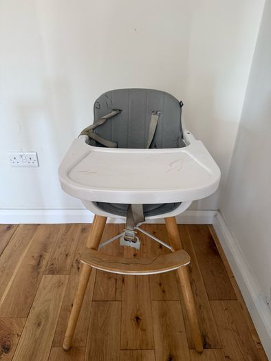 Wooden Baby High Chair with Removable Tray