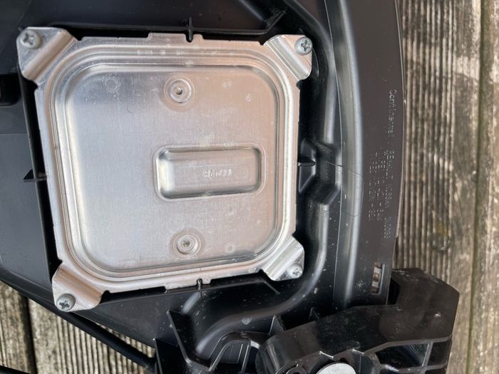 Nissan Leaf Headlight Driver side 2019