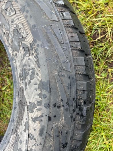 Pair of Farroad All Terrain FRD86 245 70 16 Jeep tyres