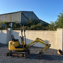 komatsu digger
