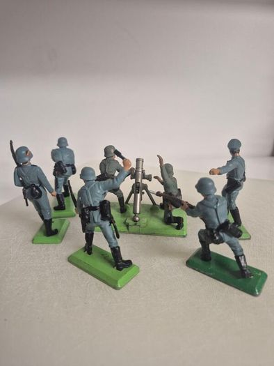 Britains Deetail German