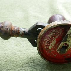 Vintage Stanley Red Rusty Hand Drill