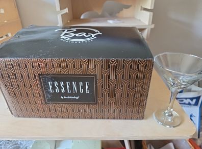 6 cocktail glasses