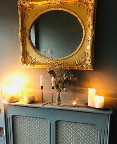 Antique style gold mirror heavy good quality