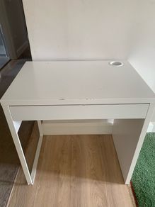 Malm Desk