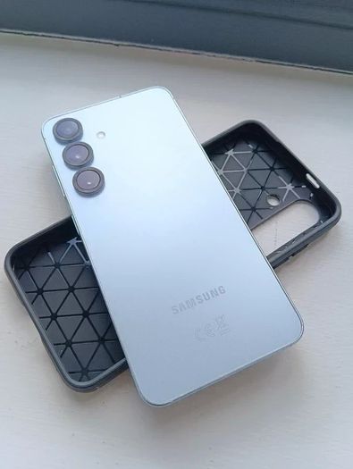 Samsung S25