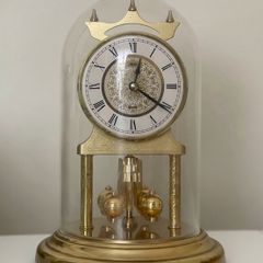 Motiv Dome Quartz Clock