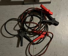 car jump leads