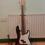 Squier P-BASS SPECIAL Electric bass + Hard Case Image 2