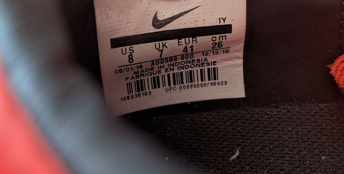 Nike Phantom football boots size 7