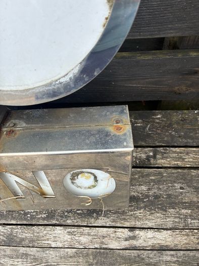 Casino Sign Fixer Upper