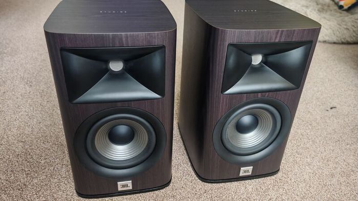 JBL Studio 630