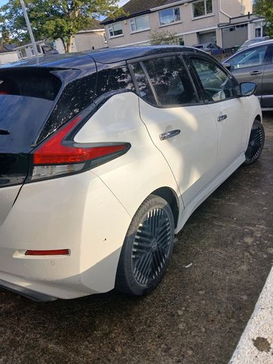 2022 Nissan Leaf