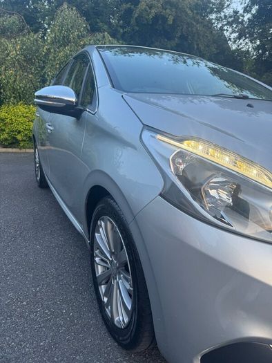 Peugeot 208 Allure Top Spec