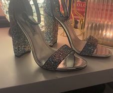 Brand new Steve Madden heels