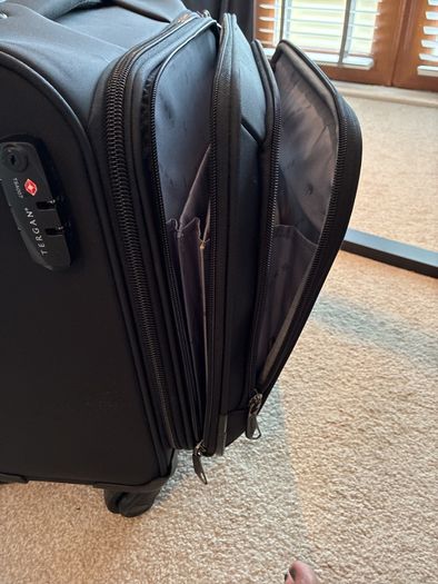 Quality cabin suitcase