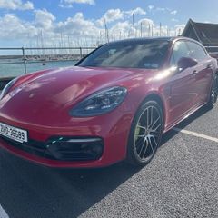 Porsche Panamera 4S E-Hybrid Sport Tourismo
