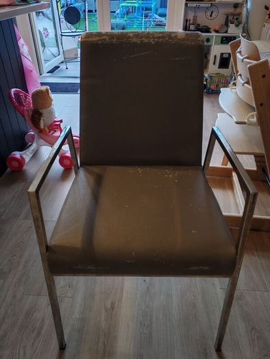 Set of 6 chairs