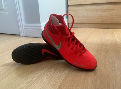Barely-used Nike Football Shoes for sale