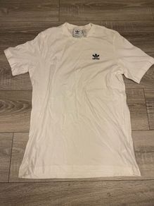 White Adidas T-Shirt Men Size Small