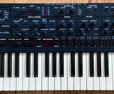 OB-6 sequentiel Keyboard