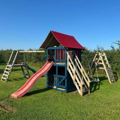Treehouse, swing set, 2 slides