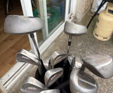 Golf clubs & trolley
