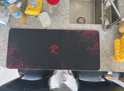Gaming mouse mat