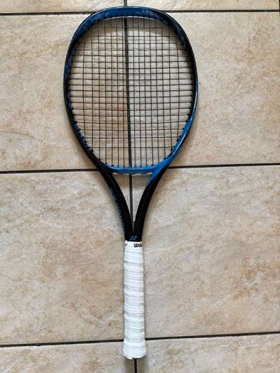Tennis racquet Yonex Ezone 100 (300g)